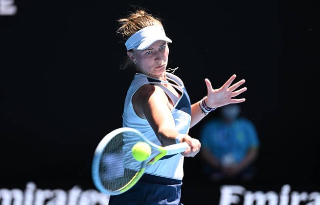 TENNIS AUSTRALIAN OPEN, Barbora Krejcikova of Czech Republic in action during her 4th round match against Victoria Azarenka of Belarus on Day 7 of the Australian Open at Melbourne Park in Melbourne, Sunday, January 23, 2022. ( NO ARCHIVING, EDITORIAL USE ONLY, NO USE IN BOOKS WITHOUT CONSENT MELBOURNE VIC AUSTRALIA  Copyright: xDAVExHUNTx 20220123001616098740