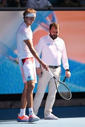 Mandatory Credit: Photo by James Gourley Shutterstock (12765097eo) Alexander Zverev talking with the umpire during his fourth round match Australian Open, Day Seven, Tennis, Melbourne Park, Melbourne, Australia - 23 Jan 2022 Australian Open, Day Seven, Tennis, Melbourne Park, Melbourne, Australia - 23 Jan 2022 Copyright: xJamesxGourley Shutterstockx 12765097eo