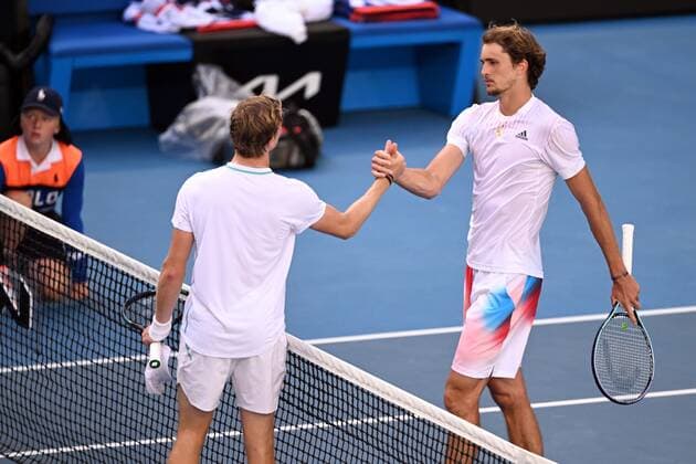 Mandatory Credit: Photo by James Gourley Shutterstock (12765097gu) Denis Shapovalov celebrates victory in his fourth round match against Alexander Zverev Australian Open, Day Seven, Tennis, Melbourne Park, Melbourne, Australia - 23 Jan 2022 Australian Open, Day Seven, Tennis, Melbourne Park, Melbourne, Australia - 23 Jan 2022 Copyright: xJamesxGourley Shutterstockx 12765097gu