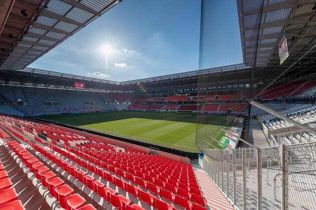 Stadium inside, Interior, SC Freiburg vs VfB Stuttgart, Football, Men, 1 Bundesliga, 20 Matchday, Season 21 22, GER, 22 01 2022, DFL REGULATES PROHIBIT ANY USE OF PHOTOGRAPHS AS IMAGE SEQUENCES AND OR QUASI VIDEO, SC Freiburg vs VfB Stuttgart, Football, Men, 1 Bundesliga, 20 Matchday, Season 21 22, GER, 22 01 2022 Freiburg im Breisgau Copyright: xWolfgangxFrank Eibner-Pressefotox EP_EER