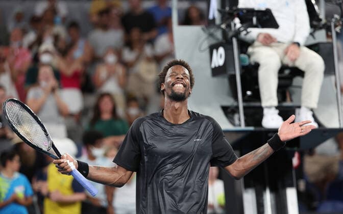(220123) -- MELBOURNE, Jan. 23, 2022 -- Gael Monfils of France celebrates after the men s singles 4th round match against Miomir Kecmanovic of Serbia at Australian Open 2022, in Melbourne, Australia, on Jan. 23, 2022. ) (SP)AUSTRALIA-MELBOURNE-TENNIS-AUSTRALIAN OPEN-MEN S SINGLES-4TH ROUND BaixXuefei 