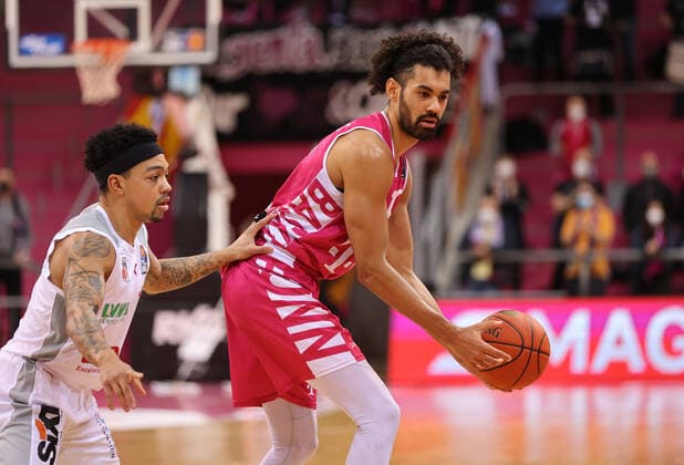 Bonn, Germany 23 01 2022, Basketball Bundesliga, 18 Matchday, BBL, Telekom Baskets Bonn vs Brose Bamberg, Justin Robinson Bamberg , Jeremy Morgan Bonn