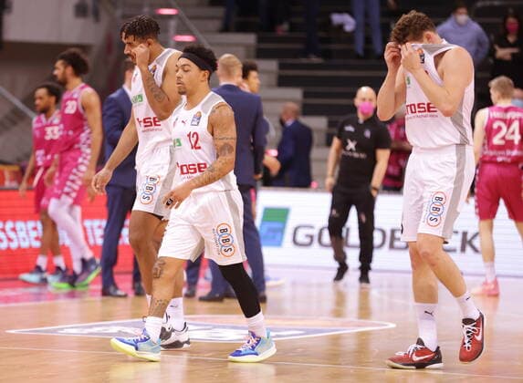 Telekom Baskets Bonn vs Brose Bamberg easyCredit BBL 1 Bundesliga , 2021 2022 Season , Main Round 18 Matchday