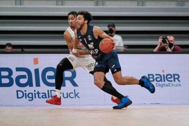 , MLP Academics Heidelberg vs FC Bayern Muenchen, Basketball, easyCredit Bundesliga, 18 Matchday, Season 2021 2022, 23 01 2022, MLP Academics Heidelberg vs FC Bayern Muenchen, Basketball, easyCredit Bundesliga, 18 Matchday, Season 2021 2022, 23 01 2022, Heidelberg Copyright: xEibner-Pressefotox EP_EER