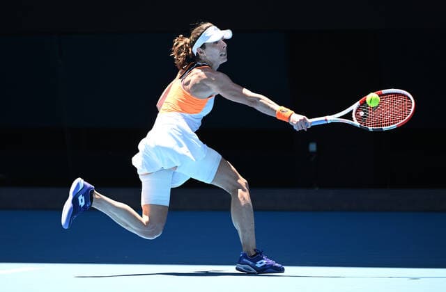 TENNIS AUSTRALIAN OPEN, Alize Cornet of France in action during her 4th round match against Simona Halep of Romania on Day 8 of the Australian Open, at Melbourne Park, in Melbourne, Monday, January 24, 2022. ( NO ARCHIVING, EDITORIAL USE ONLY, NO USE IN BOOKS WITHOUT CONSENT MELBOURNE VIC AUSTRALIA  Copyright: xDAVExHUNTx 20220124001616477424