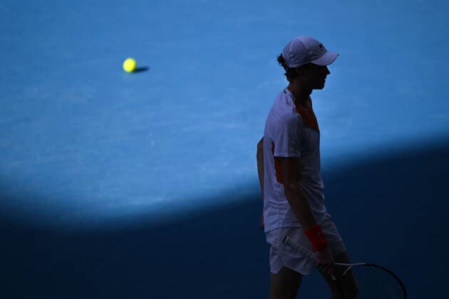 Mandatory Credit: Photo by James Gourley Shutterstock (12765100eg) Jannik Sinner during his fourth round match Australian Open, Day Eight, Tennis, Melbourne Park, Melbourne, Australia - 24 Jan 2022 Australian Open, Day Eight, Tennis, Melbourne Park, Melbourne, Australia - 24 Jan 2022 Copyright: xJamesxGourley Shutterstockx 12765100eg