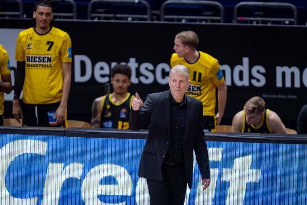 Basketball Berlin 23 01 2022 Season 2021 2022 1 Bundesliga easyCredit BBL Alba Berlin MHP Riesen Ludwigsburg John Patrick Ludwigsburg, Coach