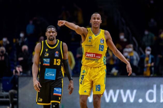 Basketball Berlin 23 01 2022 Season 2021 2022 1 Bundesliga easyCredit BBL Alba Berlin MHP Riesen Ludwigsburg Louis Olinde Alba Berlin, No 19
