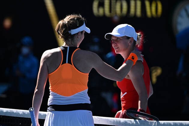 Alize Cornet defeated Simona Halep TENNIS : Australian Open 2022 - 24 janvier AntoineCouvercelle Panoramic 