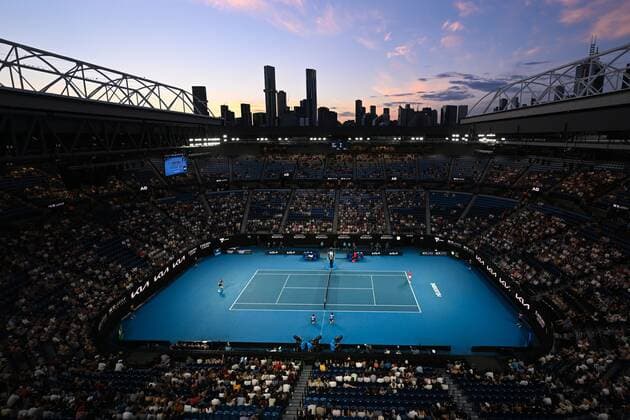 Mandatory Credit: Photo by James Gourley Shutterstock (12765100fo) The sun sets over the Rod Laver Arena Australian Open, Day Eight, Tennis, Melbourne Park, Melbourne, Australia - 24 Jan 2022 Australian Open, Day Eight, Tennis, Melbourne Park, Melbourne, Australia - 24 Jan 2022 Copyright: xJamesxGourley Shutterstockx 12765100fo