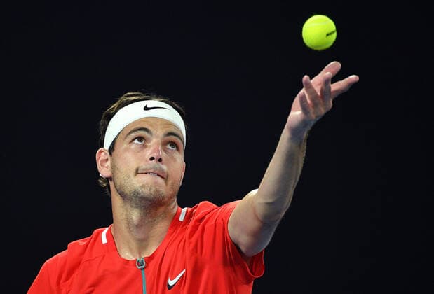 TENNIS AUSTRALIAN OPEN, Taylor Fritz of the USA in action during his 4th round singles match against Stefanos Tsitsipas of Greece on Day 8 of the Australian Open, at Melbourne Park, in Melbourne, Monday, January 24, 2022. ( NO ARCHIVING, EDITORIAL USE ONLY, NO USE IN BOOKS WITHOUT CONSENT MELBOURNE VIC AUSTRALIA  Copyright: xJAMESxROSSx 20220124001616574588
