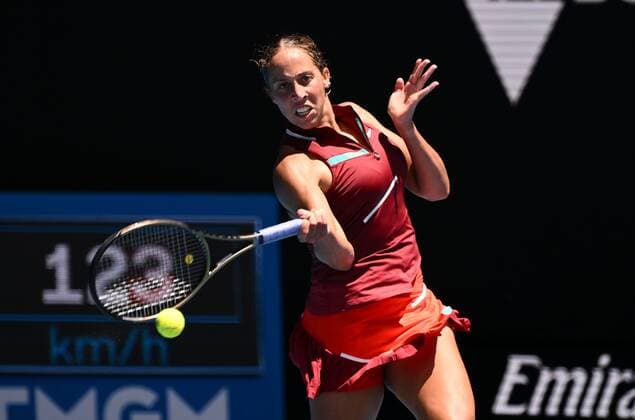 Mandatory Credit: Photo by James Gourley Shutterstock (12773752m) Madison Keys in quarter final action Australian Open, Day Nine, Tennis, Melbourne Park, Melbourne, Australia - 25 Jan 2022 Australian Open, Day Nine, Tennis, Melbourne Park, Melbourne, Australia - 25 Jan 2022 Copyright: xJamesxGourley Shutterstockx 12773752m