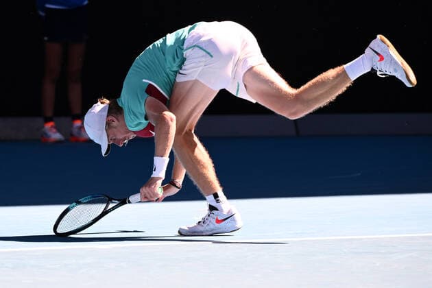Mandatory Credit: Photo by James Gourley Shutterstock (12773752cy) Denis Shapovalov during his quarter-final match Australian Open, Day Nine, Tennis, Melbourne Park, Melbourne, Australia - 25 Jan 2022 Australian Open, Day Nine, Tennis, Melbourne Park, Melbourne, Australia - 25 Jan 2022 Copyright: xJamesxGourley Shutterstockx 12773752cy