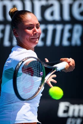 Belgian Sofia Costoulas pictured in action during a second round game in the girls singles between Belgian Costoulas and Italian Safi at the Australian Open Grand Slam tennis tournament, Tuesday 25 January 2022 in Melbourne Park, Melbourne, Australia. The 2022 edition of the Australian Grand Slam takes place from January 17th to January 30th. PATRICKxHAMILTON  x5433396x