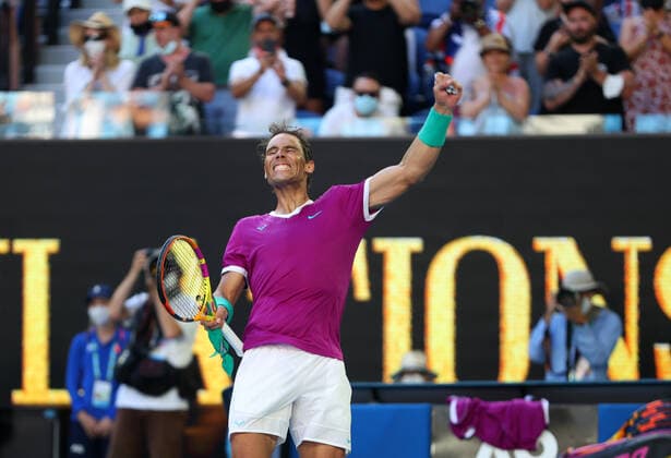 Mandatory Credit: Photo by Ella Ling Shutterstock (12773750fu) Rafael Nadal celebrates victory in his quarter-final match Australian Open, Day Nine, Tennis, Melbourne Park, Melbourne, Australia - 25 Jan 2022 Australian Open, Day Nine, Tennis, Melbourne Park, Melbourne, Australia - 25 Jan 2022 Copyright: xEllaxLing Shutterstockx 12773750fu