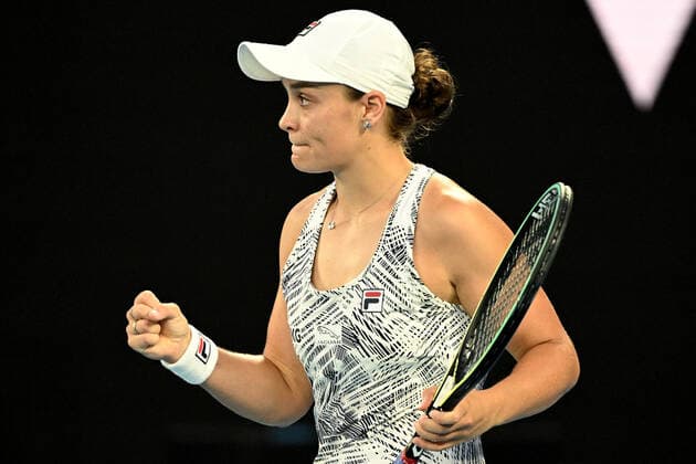 TENNIS AUSTRALIAN OPEN, Ashleigh Barty of Australia celebrates after winning her Women?s singles quarterfinal match against Jessica Pegula of the USA on Day 9 of the Australian Open, at Melbourne Park, in Melbourne, Tuesday, January 25, 2022. ( NO ARCHIVING, EDITORIAL USE ONLY, NO USE IN BOOKS WITHOUT CONSENT MELBOURNE VIC AUSTRALIA  Copyright: xDAVExHUNTx 20220125001616863430