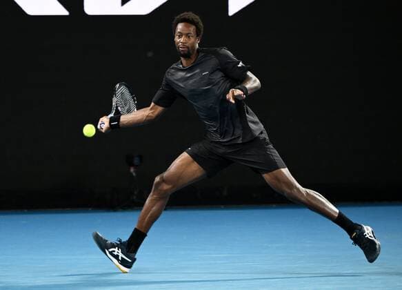 Mandatory Credit: Photo by James Gourley Shutterstock (12773752gh) Gael Monfils during his quarter-final match Australian Open, Day Nine, Tennis, Melbourne Park, Melbourne, Australia - 25 Jan 2022 Australian Open, Day Nine, Tennis, Melbourne Park, Melbourne, Australia - 25 Jan 2022 Copyright: xJamesxGourley Shutterstockx 12773752gh