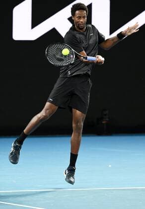 Mandatory Credit: Photo by James Gourley Shutterstock (12773752gi) Gael Monfils during his quarter-final match Australian Open, Day Nine, Tennis, Melbourne Park, Melbourne, Australia - 25 Jan 2022 Australian Open, Day Nine, Tennis, Melbourne Park, Melbourne, Australia - 25 Jan 2022 Copyright: xJamesxGourley Shutterstockx 12773752gi