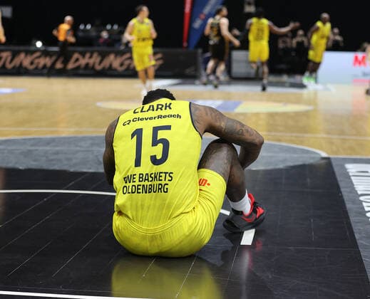 Cameron Clark EWE Baskets Oldenburg disappointed