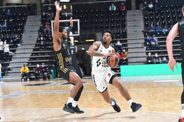 Sport Themen der Woche KW04 Sport Bilder des Tages Chris Jones (asvel) BASKETBALL : LDLC ASVEL vs Bayern Munich - Euroligue - 25 01 2022 FredericChambert Panoramic 