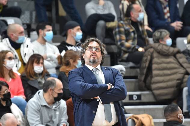 Andrea Trinchieri (entraineur bayern) BASKETBALL : LDLC ASVEL vs Bayern Munich - Euroligue - 25 01 2022 FredericChambert Panoramic 
