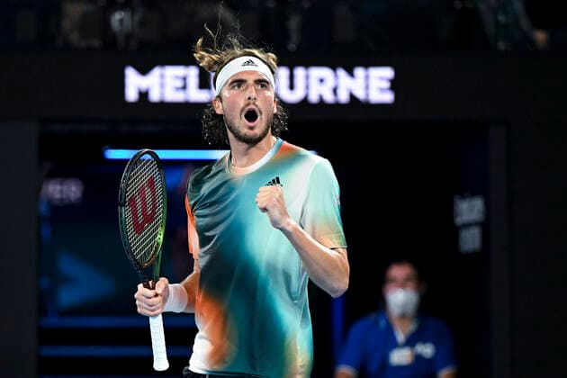TENNIS AUSTRALIAN OPEN, Stefanos Tsitsipas of Greece celebrates after winning the second set during his Men?s quarterfinal match against Jannik Sinner of Italy on Day 10 of the Australian Open, at Melbourne Park, in Melbourne, Wednesday, January 26, 2022. ( NO ARCHIVING, EDITORIAL USE ONLY, NO USE IN BOOKS WITHOUT CONSENT MELBOURNE VIC AUSTRALIA  Copyright: xDAVExHUNTx 20220126001617236392