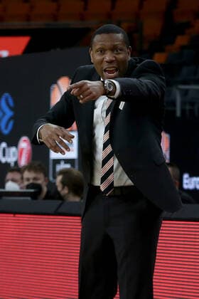 25 01 22, Neu Ulm, Germany, ratiopharm Arena, ratiopharm ulm vs Virtus Segafredo Bologna Basketball 7 Days EuroCup, Tyron McCoy ratiopharm ulm gestures, gestures photo H Langer Neu Ulm ratiopharm Arena Bayern Germany  541_ULMBOL20220125_098 Langer-541