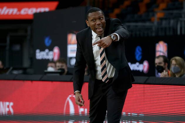 25 01 22, Neu Ulm, Germany, ratiopharm Arena, ratiopharm ulm vs Virtus Segafredo Bologna Basketball 7 Days EuroCup, Tyron McCoy ratiopharm ulm gestures, gestures photo H Langer Neu Ulm ratiopharm Arena Bayern Germany  541_ULMBOL20220125_099 Langer-541