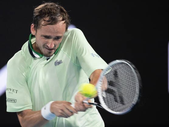 (220126) -- MELBOURNE, Jan. 26, 2022 -- Daniil Medvedev of Russia competes during the men s single match between Felix Auger-Aliassime of Canada and Daniil Medvedev of Russia at Australian Open in Melbourne Park, in Melbourne, Australia, on Jan. 26, 2022. (Photo by Xinhua) (SP)AUSTRALIA-MELBOURNE-TENNIS-AUSTRALIAN OPEN-MEN S SINGLES-QUARTERFINALS HuxJingchen 