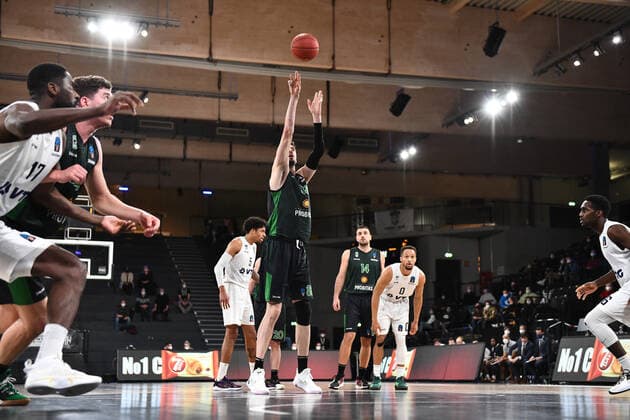 Basketball I Men I 2021 2022 season I Eurocup I 11 matchday I Hamburg Towers Joventut Badalona I 26 01 2022 ANTE TOMIC 88, JOVENTUT BADALONA Hamburg edel optics de Arena Hamburg Germany Copyright: xLobeca AndreasxHannigx