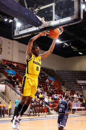 Ludwigsburg , Basketball Champions League MHP Riesen Ludwigsburg vs JDA Dijon , Justin Simon Riesen David Holston Dijon