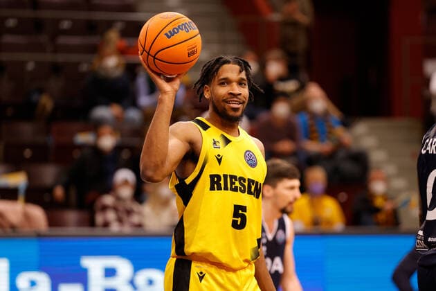 Ludwigsburg , Basketball Champions League MHP Riesen Ludwigsburg vs JDA Dijon , Justin Simon Riesen
