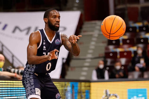 Ludwigsburg , Basketball Champions League MHP Riesen Ludwigsburg vs JDA Dijon , Khadeen Carrington Dijon