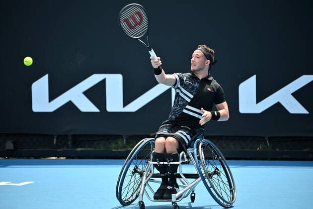 TENNIS AUSTRALIAN OPEN, Alfie Hewett of Great Britain during his Men s Wheelchair Singles final match against Shingo Kunieda of Japan on day 11 of the Australian Open at Melbourne Park in Melbourne, Thursday, January 27, 2022. ( NO ARCHIVING, EDITORIAL USE ONLY, NO USE IN BOOKS WITHOUT CONSENT MELBOURNE VICTORIA AUSTRALIA  Copyright: xJOELxCARRETTx 20220127001617482045