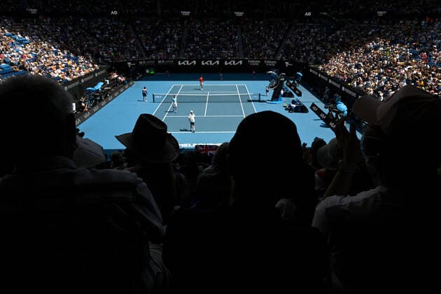 TENNIS AUSTRALIAN OPEN, A general view of Rod Laver Arena during the Men?s doubles semifinal match between Nick Kyrgios and Thanasi Kokkinakis of Australia and Marcel Granollers of Spain and Horacio Zeballos of Argentina on Day 11 of the Australian Open, at Melbourne Park, in Melbourne, Thursday, January 27, 2022. ( NO ARCHIVING, EDITORIAL USE ONLY, NO USE IN BOOKS WITHOUT CONSENT MELBOURNE VIC AUSTRALIA  Copyright: xDEANxLEWINSx 20220127001617525498