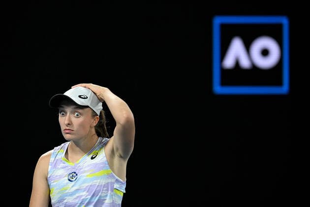 TENNIS AUSTRALIAN OPEN, Iga Swiatek of Poland reacts during her Women?s singles semifinal against Danielle Collins of the USA on Day 11 of the Australian Open, at Melbourne Park, in Melbourne, Thursday, January 27, 2022. ( NO ARCHIVING, EDITORIAL USE ONLY, NO USE IN BOOKS WITHOUT CONSENT MELBOURNE VIC AUSTRALIA  Copyright: xDEANxLEWINSx 20220127001617568196