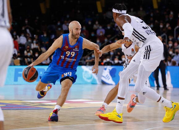 27th January 2022 Palau Blaugrana Barcelona, Spain Turkish Airlines Euroleague Basketball Spain, FC Barcelona Barca versus Asvel Lyon Villeurbanne Nick Calathes Barca Barcelona Barcelona Spain Basketball Copyright: xValentixEnrichx xAgenciaxLOFx