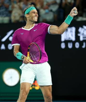 Mandatory Credit: Photo by Ella Ling Shutterstock (12775251ak) Rafael Nadal celebrates the win Australian Open, Day Twelve, Tennis, Melbourne Park, Melbourne, Australia - 28 Jan 2022 Australian Open, Day Twelve, Tennis, Melbourne Park, Melbourne, Australia - 28 Jan 2022 Copyright: xEllaxLing Shutterstockx 12775251ak