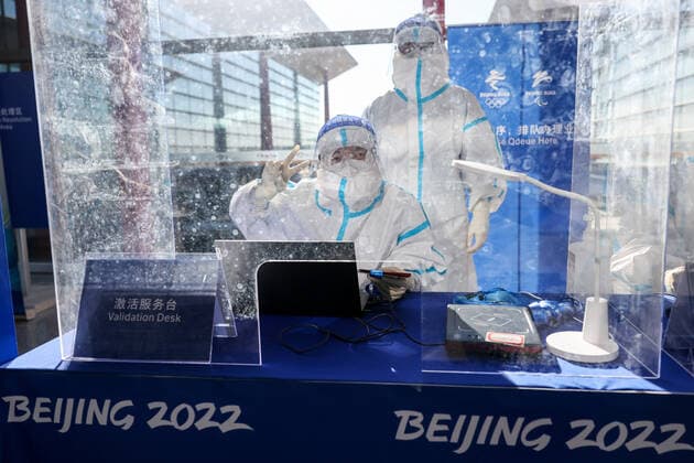 BEIJING, CHINA - JANUARY 28, 2022: Employees are at work at Beijing Capital International Airport ahead of the 2022 Winter Olympics. The 24th Winter Olympic Games, Olympische Spiele, Olympia, OS are scheduled to take place in Beijing on February 4-20, 2022. Sergei Bobylev TASS  TS1206CF