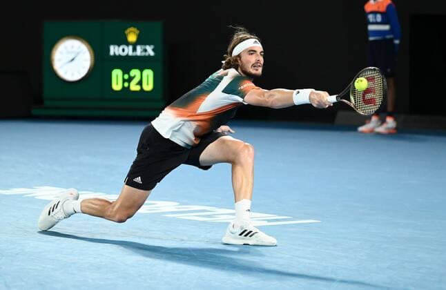 Mandatory Credit: Photo by James Gourley Shutterstock (12775245di) Stefanos Tsitsipas in semi final action Australian Open, Day Twelve, Tennis, Melbourne Park, Melbourne, Australia - 28 Jan 2022 Australian Open, Day Twelve, Tennis, Melbourne Park, Melbourne, Australia - 28 Jan 2022 Copyright: xJamesxGourley Shutterstockx 12775245di