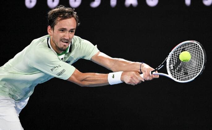 Mandatory Credit: Photo by James Gourley Shutterstock (12775245en) Daniil Medvedev in semi final action Australian Open, Day Twelve, Tennis, Melbourne Park, Melbourne, Australia - 28 Jan 2022 Australian Open, Day Twelve, Tennis, Melbourne Park, Melbourne, Australia - 28 Jan 2022 Copyright: xJamesxGourley Shutterstockx 12775245en