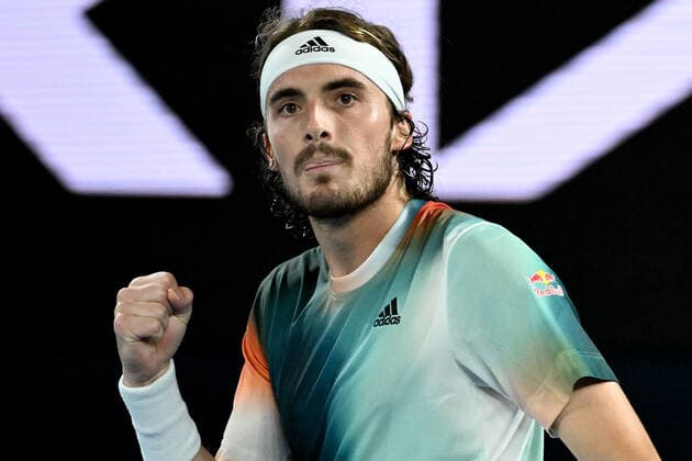 TENNIS AUSTRALIAN OPEN, Stefanos Tsitsipas of Greece gestures during his Men?s semifinal match against Daniil Medvedev of Russia on Day 12 of the Australian Open, at Melbourne Park, in Melbourne, Friday, January 28, 2022. ( NO ARCHIVING, EDITORIAL USE ONLY, NO USE IN BOOKS WITHOUT CONSENT MELBOURNE VIC AUSTRALIA  Copyright: xDEANxLEWINSx 20220128001617822193