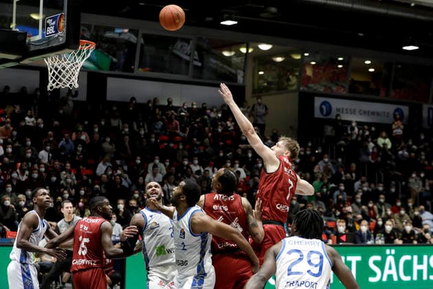 28 01 2022, easyCredit Basketball Bundesliga, BBL, season 2021 2022, men, Chemnitz Niners Fraport Skyliners Frankfurt Jonas Richter, Niners Chemnitz Chemnitz Fair Chemnitz Saxony Germany
