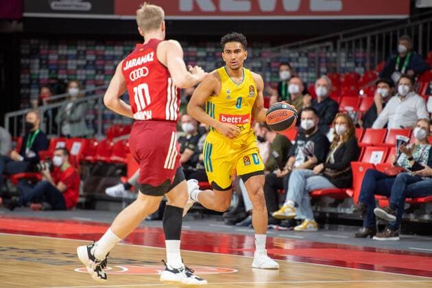 Ognjen Jaramaz 10 FC Bayern , Maodo Lo 0 Alba Berlin , FC Bayern Basketball vs Alba Berlin, easyCredit BBL, 28 01 2022 Muenchen Bayern Germany Copyright: xkolbert-press UlrichxGamelx