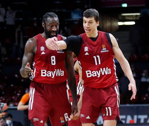 28 01 2022, Basketball Euroleague, FC Bayern Basketball vs Alba Berlin, Audi Dome Munich, Sports, in the picture Othello Hunter FCB Basketball and Vladimir Lucic FCB Basketball