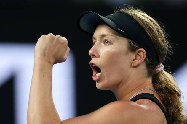 Mandatory Credit: Photo by Ella Ling Shutterstock (12778013aj) Danielle Collins celebrates during the Women s Singles Final Australian Open, Day Thirteen, Tennis, Melbourne Park, Melbourne, Australia - 29 Jan 2022 Australian Open, Day Thirteen, Tennis, Melbourne Park, Melbourne, Australia - 29 Jan 2022 Copyright: xEllaxLing Shutterstockx 12778013aj