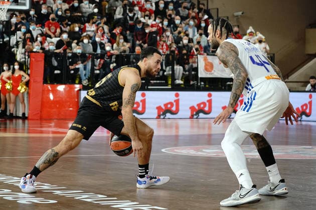 Mike James (AS Monaco) - Jeffrey Taylor (Real Madrid) BASKETBALL : AS Monaco vs Real Madrid - Euroleague - Monaco - 28 01 2022 NorbertScanella Panoramic 