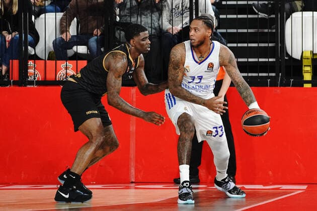 Trey Thompkins (Real Madrid) - Dwayne Bacon (AS Monaco) BASKETBALL : AS Monaco vs Real Madrid - Euroleague - Monaco - 28 01 2022 NorbertScanella Panoramic 