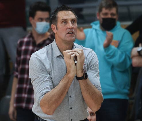 Hans Gnad, Headcoach Leverkusen Bayer Giants Leverkusen vs VfL Kirchheim Knights, Basketball, 2 Bundesliga, 22 Spieltag, 29 01 2022, Bayer Giants Leverkusen vs VfL Kirchheim Knights, Basketball, 2 Bundesliga, 22 Spieltag, 29 01 2022, Photo EIBNER Joerg Niebergall Leverkusen Copyright: xJoergxNiebergall Eibner-Pressefox EP_JNL