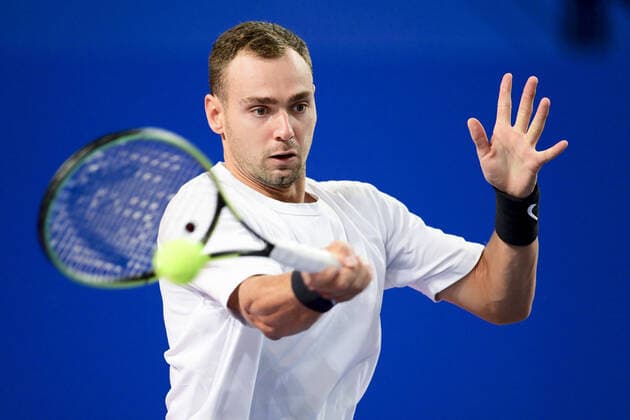 Roman Safiullin (Rus) TENNIS : Open Sud de France 2022 - Qualifs - Montpellier - 30 01 2022 JBAutissier Panoramic 